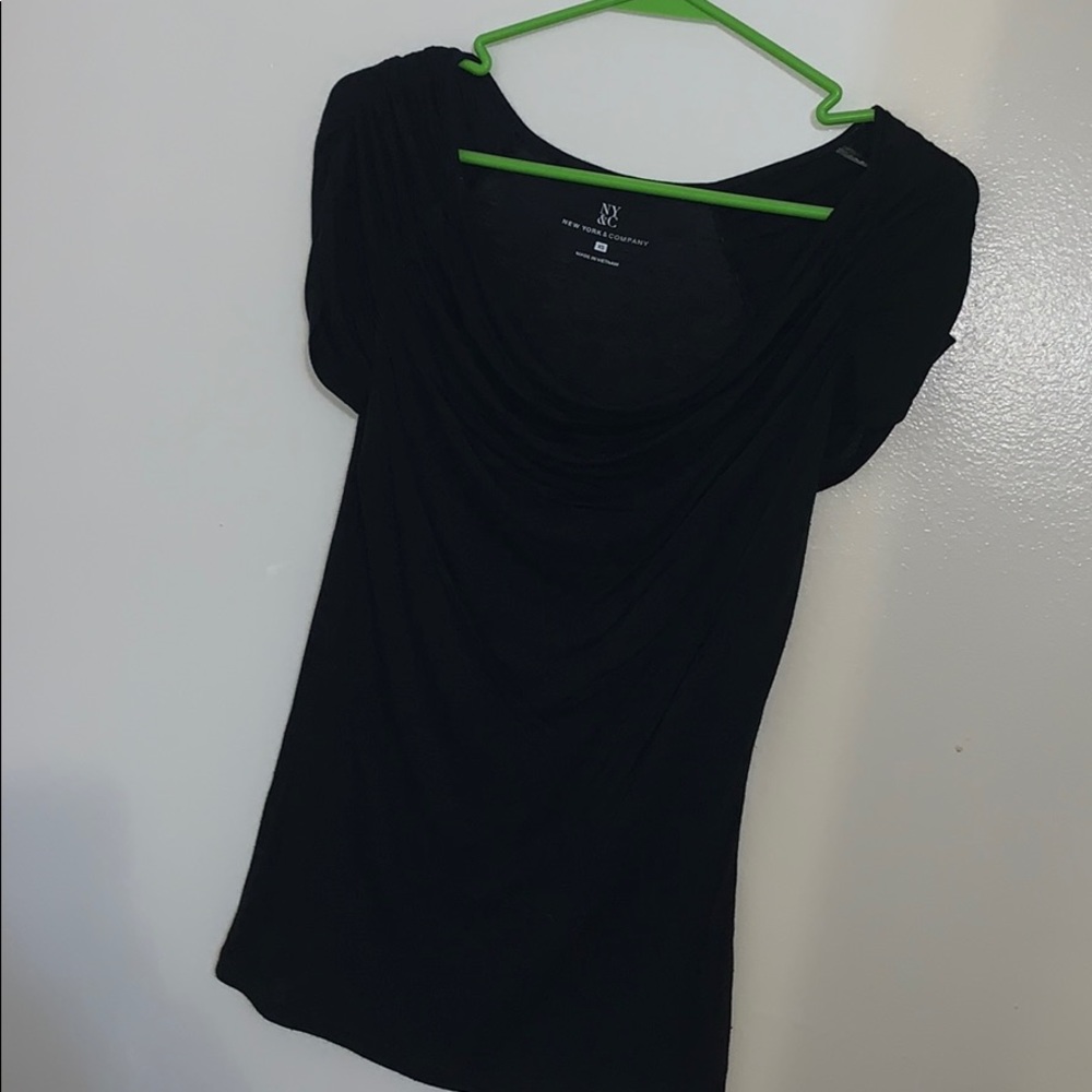 Solid black top